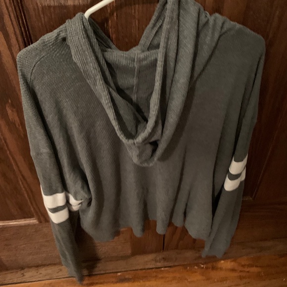 cropped hoodie BUNDLE - Picture 3 of 4